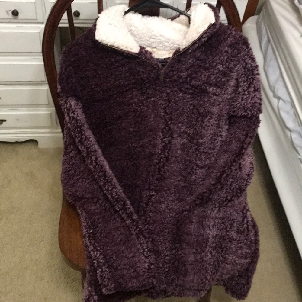 Altar’d State Women’s Medium Sherpa Pullover
